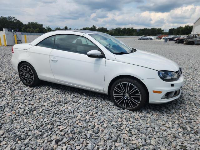 Photo 4 from auction – 2015 VOLKSWAGEN EOS LUX with VIN WVWFW8AH1FV003285