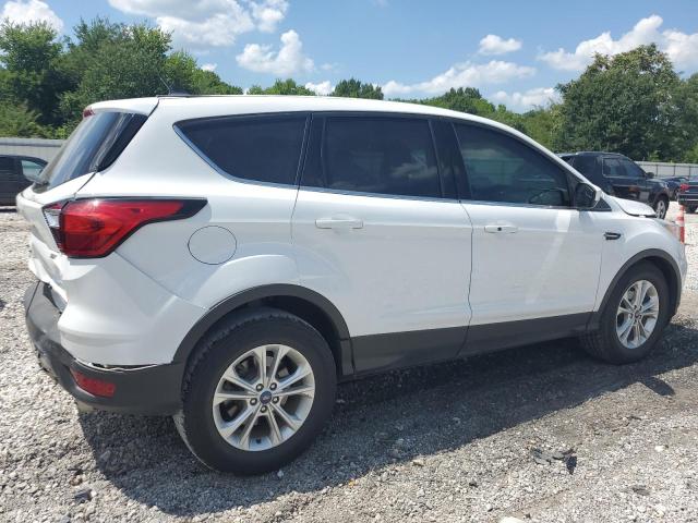Photo 3 from auction – 2019 FORD ESCAPE SE with VIN 1FMCU0GD5KUC02799