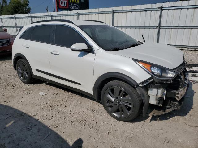 Photo 4 from auction – 2017 KIA NIRO EX with VIN KNDCC3LC8H5053944