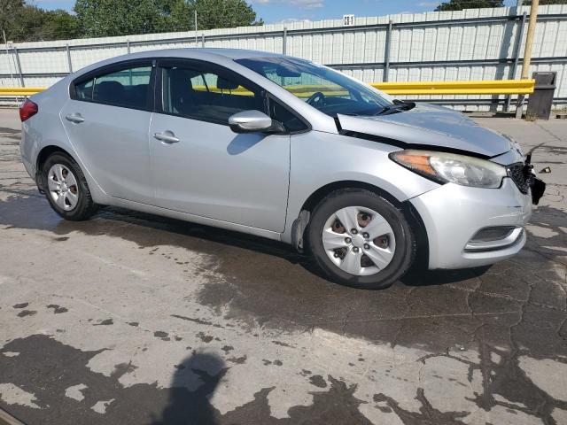 Photo 4 from auction – 2015 KIA FORTE LX with VIN KNAFK4A63F5391006