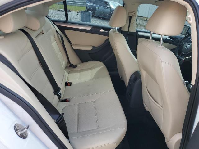 Photo 10 from auction – 2018 VOLKSWAGEN JETTA SE with VIN 3VWDB7AJ1JM238348