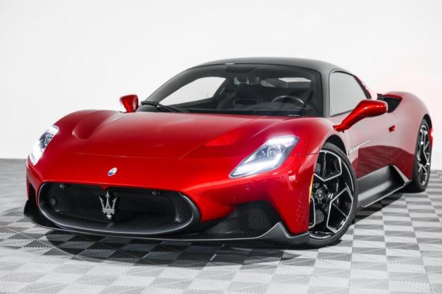 Снимка 2 от търг – 2022 MASERATI MC20 с VIN ZAM24BXA5N0403XXX