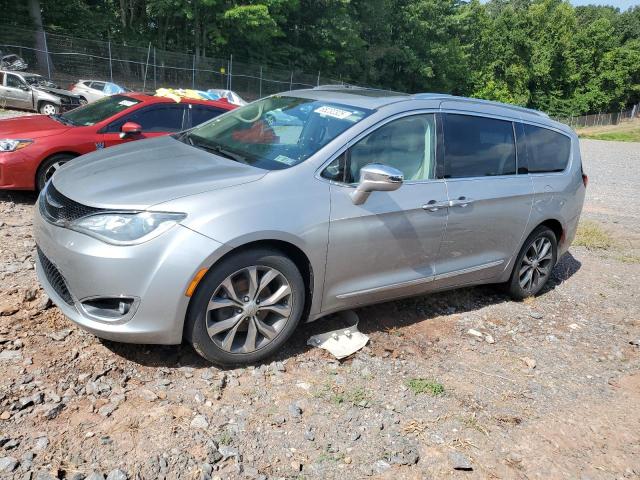 CHRYSLER PACIFICA L 2017 with VIN 2C4RC1GG8HR560423 - Photo from auction