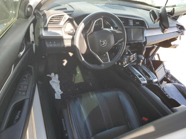 Photo 8 from auction – 2016 HONDA CIVIC TOURING with VIN 19XFC1F97GE200971