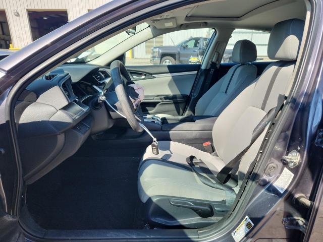 Photo 7 from auction – 2017 HONDA CIVIC EX with VIN 19XFC2F70HE033407