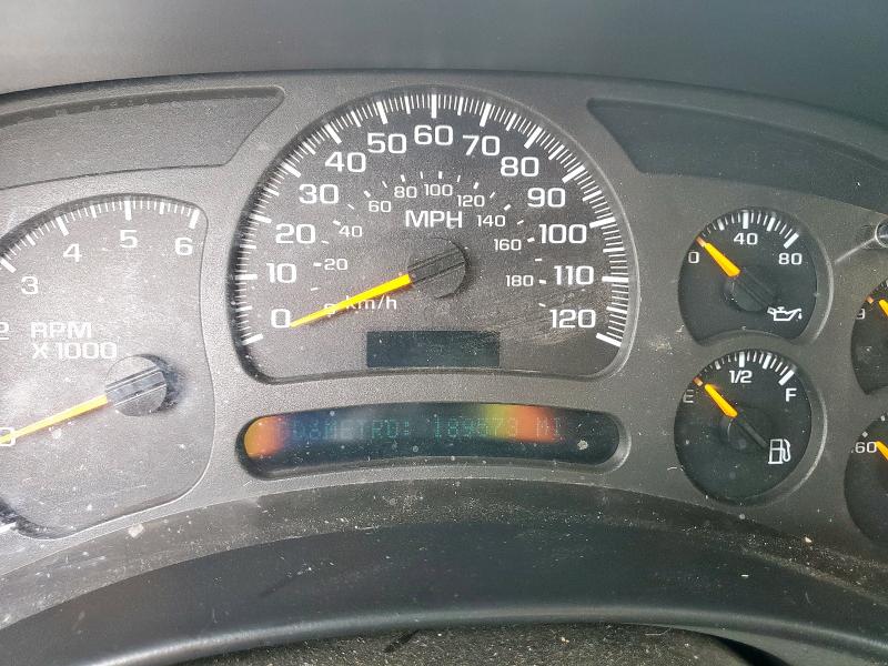 Photo 9 from auction – 2003 CHEVROLET SILVERADO with VIN 2GCEC19V531309795