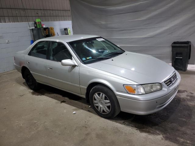 Photo 4 from auction – 2000 TOYOTA CAMRY CE with VIN 4T1BG28K6YU634676