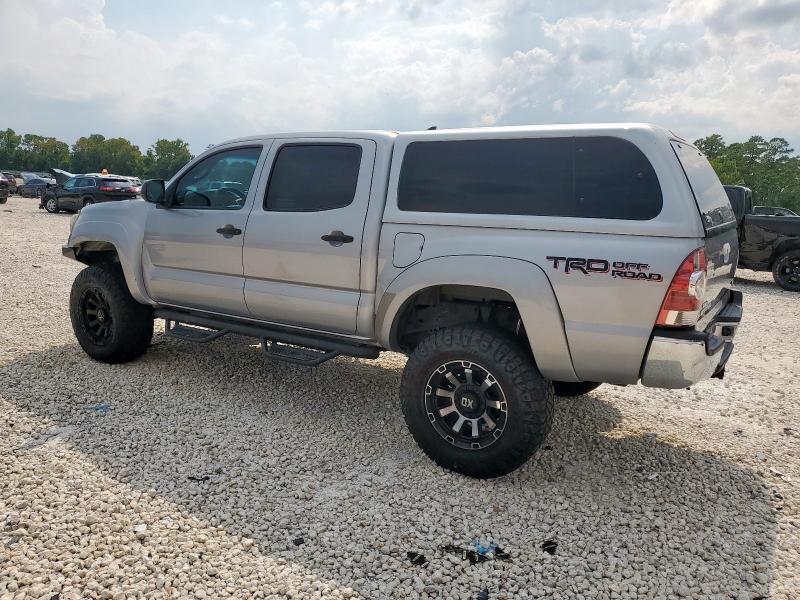 Photo 2 from auction – 2015 TOYOTA TACOMA DOU with VIN 3TMLU4EN9FM165418