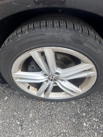 Photo 11 from auction – 2012 VOLKSWAGEN PASSAT SE with VIN 1VWBM7A33CC037056
