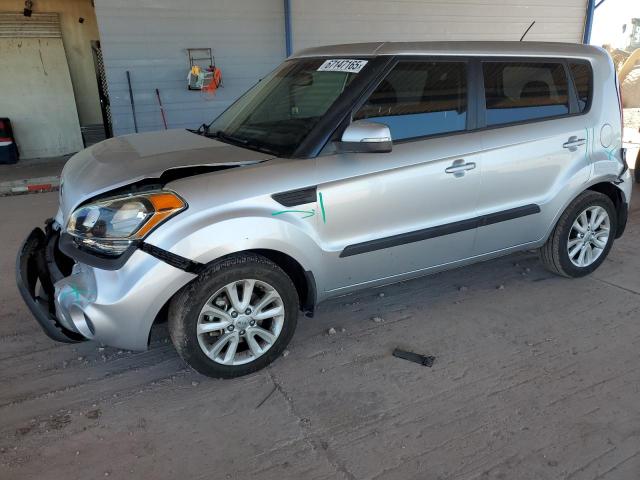 KIA SOUL + 2013 with VIN KNDJT2A68D7574031 - Photo from auction