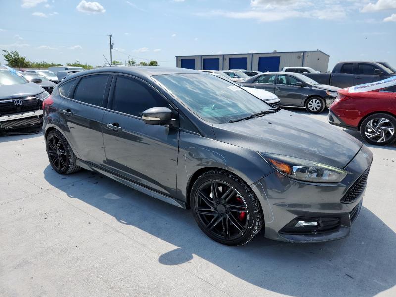Photo 4 from auction – 2018 FORD FOCUS ST with VIN 1FADP3L94JL213533