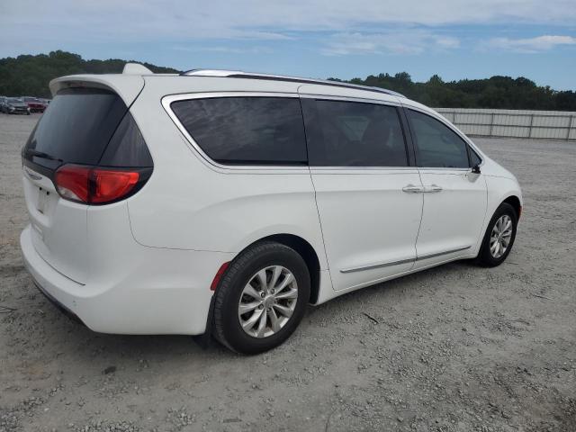 Photo 3 from auction – 2019 CHRYSLER PACIFICA T with VIN 2C4RC1BGXKR588691