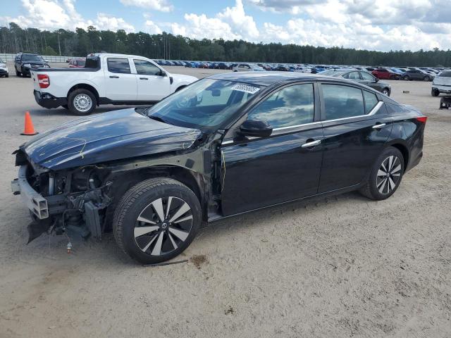 NISSAN ALTIMA SV 2021 with VIN 1N4BL4DV3MN348385 - Photo from auction