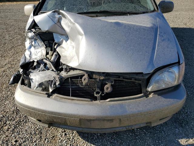 Photo 12 from auction – 2002 TOYOTA SIENNA LE with VIN 4T3ZF13C82U418080