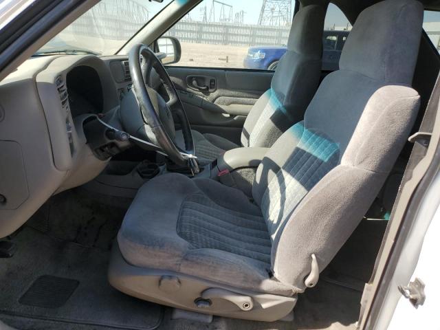 Photo 7 from auction – 2002 CHEVROLET BLAZER with VIN 1GNCS18W62K170254