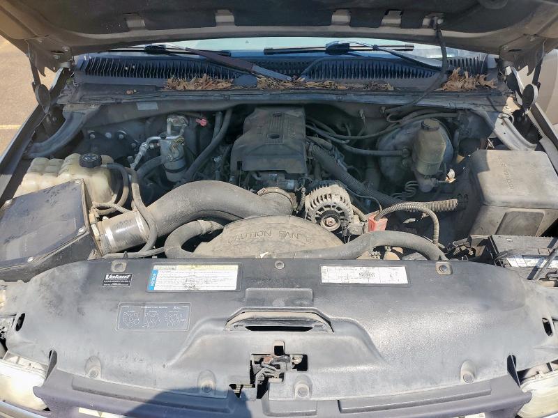 Photo 11 from auction – 2000 CHEVROLET SILVERADO with VIN 2GCEC19T5Y1131196