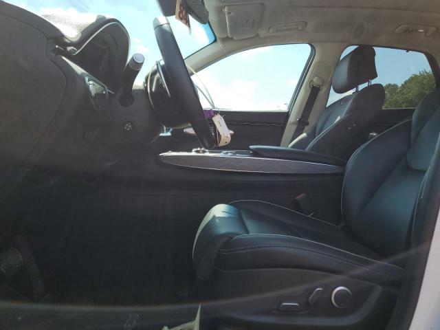 Photo 7 from auction – 2022 GENESIS GV70 BASE with VIN KMUMADTB0NU027876
