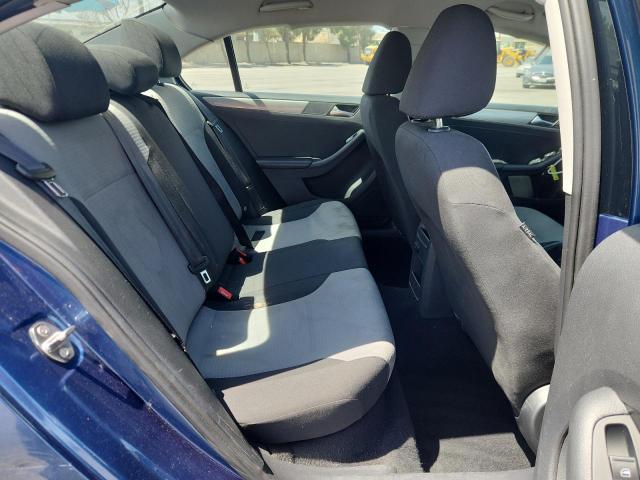 Photo 10 from auction – 2018 VOLKSWAGEN JETTA S with VIN 3VW2B7AJ5JM247173