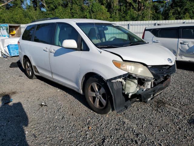 Photo 4 from auction – 2012 TOYOTA SIENNA LE with VIN 5TDKK3DC7CS196514