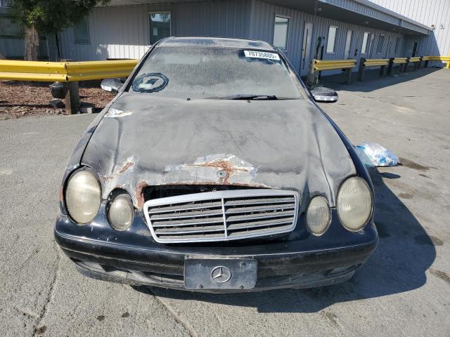 Photo 5 from auction – 2001 MERZ CLK 320 with VIN WDBLJ65G01F183917