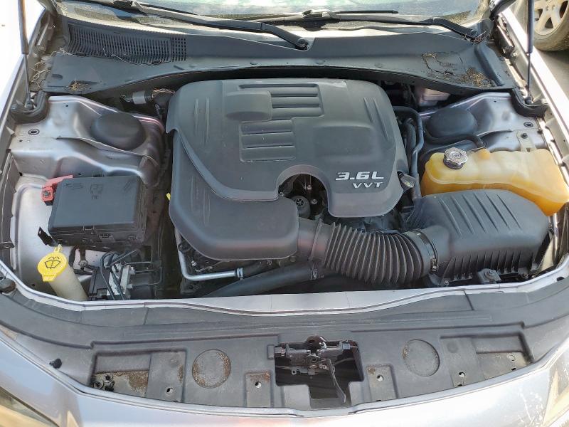 Photo 11 from auction – 2014 CHRYSLER 300 S with VIN 2C3CCABG0EH352474