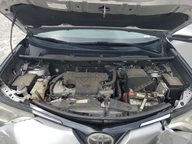 Photo 12 from auction – 2017 TOYOTA RAV4 XLE with VIN 2T3WFREV7HW383198