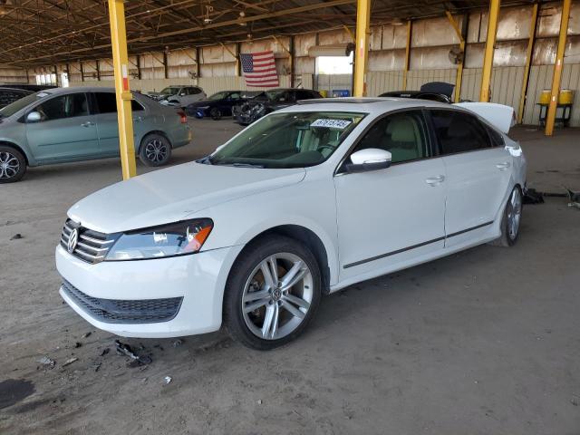 VOLKSWAGEN PASSAT SE 2014 with VIN 1VWBN7A31EC048640 - Photo from auction
