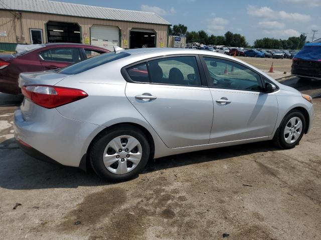 Photo 3 from auction – 2016 KIA FORTE LX with VIN KNAFK4A65G5530859