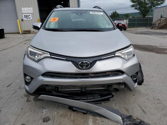 Photo 5 from auction – 2018 TOYOTA RAV4 LIMIT with VIN 2T3DFREV0JW721702