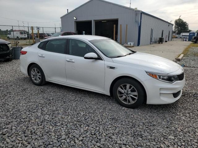 Photo 4 from auction – 2016 KIA OPTIMA LX with VIN KNAGT4L39G5104404
