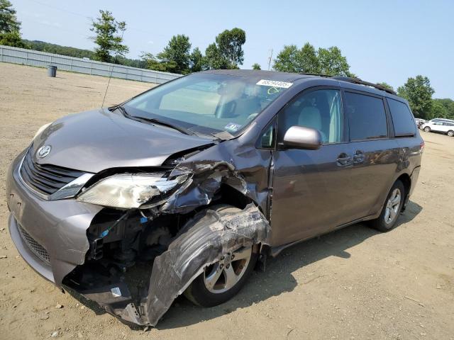 Photo 1 from auction – 2011 TOYOTA SIENNA LE with VIN 5TDKK3DC9BS013404