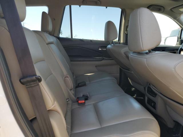 Photo 10 from auction – 2019 HONDA PILOT TOUR with VIN 5FNYF6H94KB071097