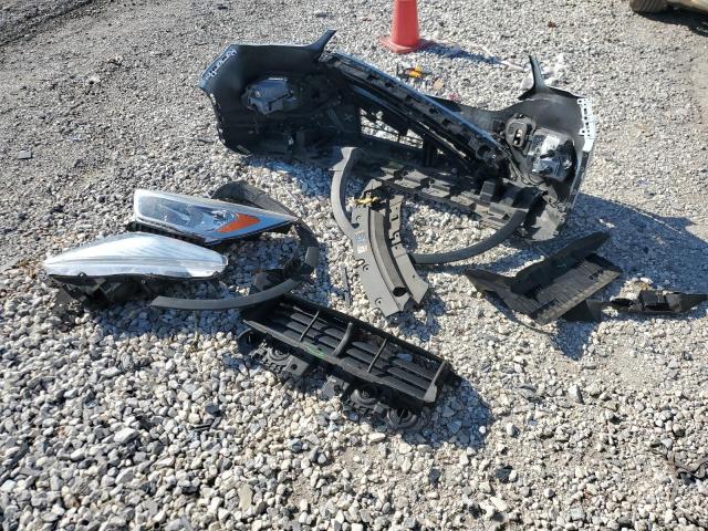 Photo 13 from auction – 2017 FORD ESCAPE SE with VIN 1FMCU0GD2HUD52863