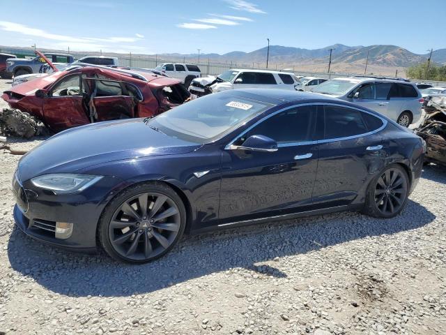 TESLA MODEL S 2013 with VIN 5YJSA1DP3DFP10858 - Photo from auction