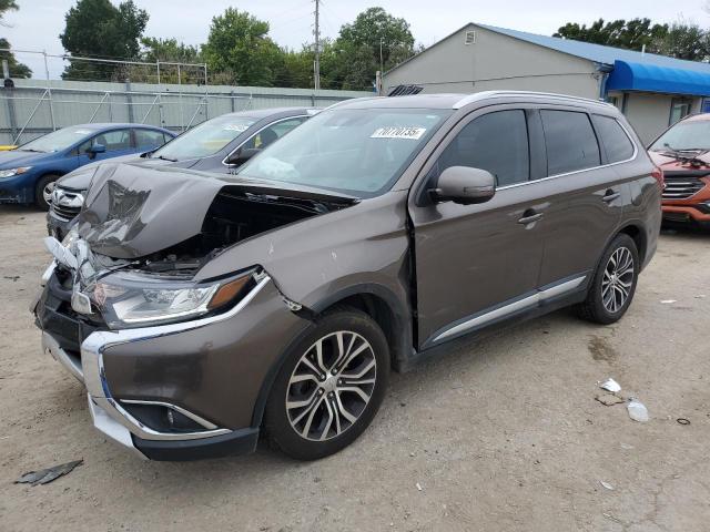 MITSUBISHI OUTLANDER SE 2018 with VIN JA4AD3A32JZ031521 - Photo from auction