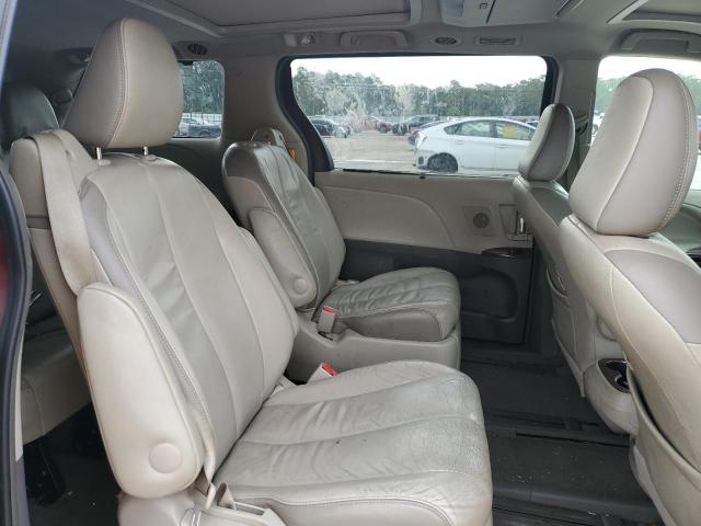 Photo 11 from auction – 2012 TOYOTA SIENNA XLE with VIN 5TDYK3DC4CS262821