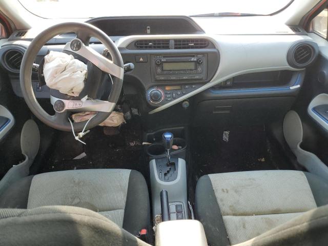 Photo 8 from auction – 2012 TOYOTA PRIUS C with VIN JTDKDTB31C1012033