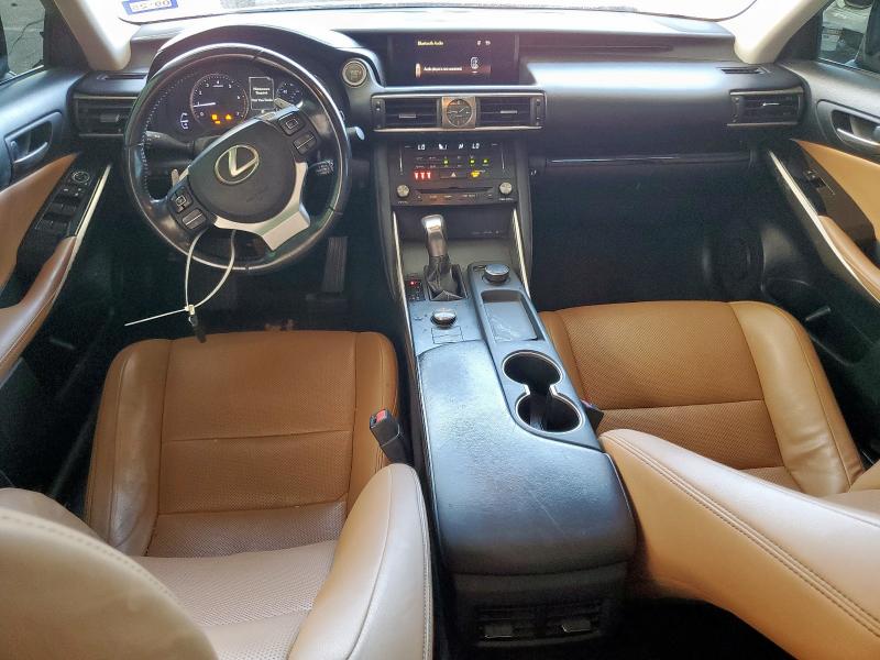 Photo 8 from auction – 2017 LEXUS IS 200T with VIN JTHBA1D29H5053042