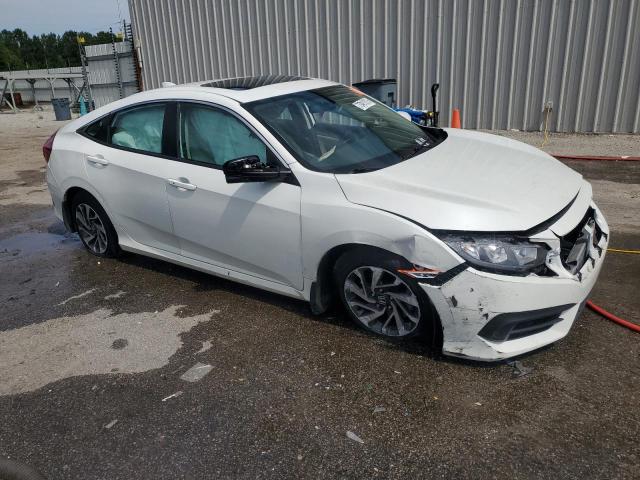 Photo 4 from auction – 2018 HONDA CIVIC EX with VIN 2HGFC2F75JH540850