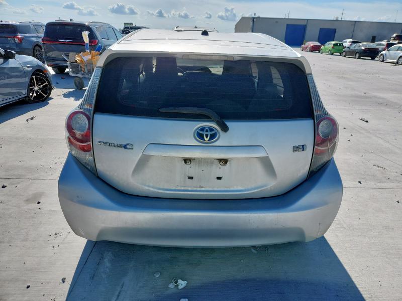 Photo 6 from auction – 2012 TOYOTA PRIUS C with VIN JTDKDTB33C1010316