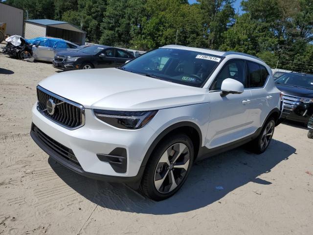 VOLVO XC40 PLUS 2025 with VIN YV4L12UE1S2499343 - Photo from auction