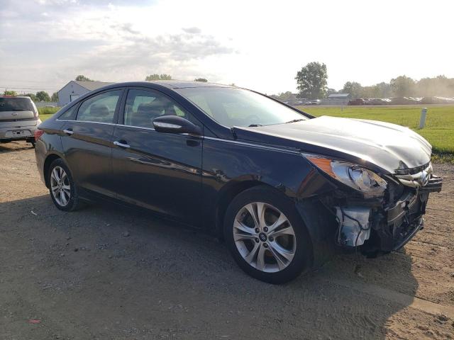 Photo 4 from auction – 2013 HYUNDAI SONATA SE with VIN 5NPEC4AC1DH611483