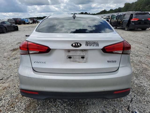 Photo 6 from auction – 2017 KIA FORTE LX with VIN 3KPFK4A75HE071463