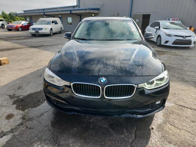 Photo 5 from auction – 2018 BMW 320 I with VIN WBA8E1G51JNU88940