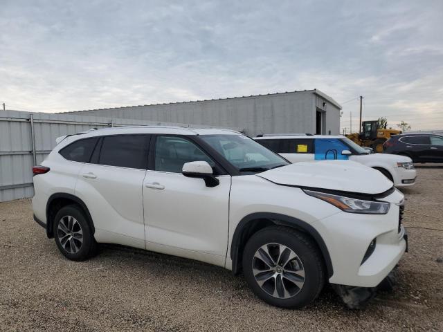 Photo 4 from auction – 2020 TOYOTA HIGHLANDER with VIN 5TDGZRBHXLS521353