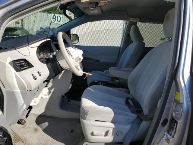 Photo 7 from auction – 2011 TOYOTA SIENNA LE with VIN 5TDKK3DC3BS030764