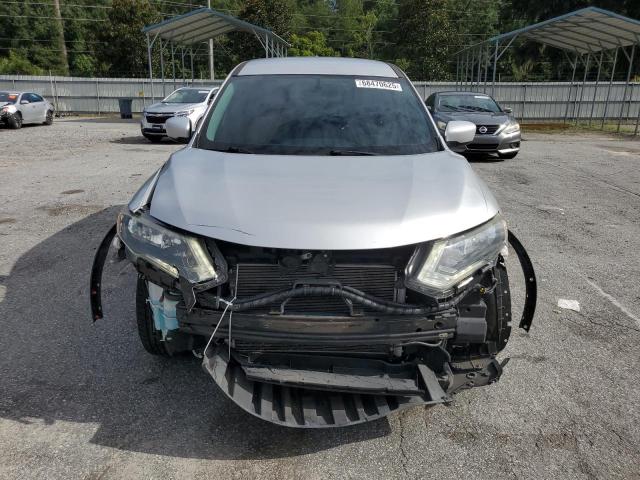 Photo 5 from auction – 2017 NISSAN ROGUE S with VIN 5N1AT2MT4HC815335