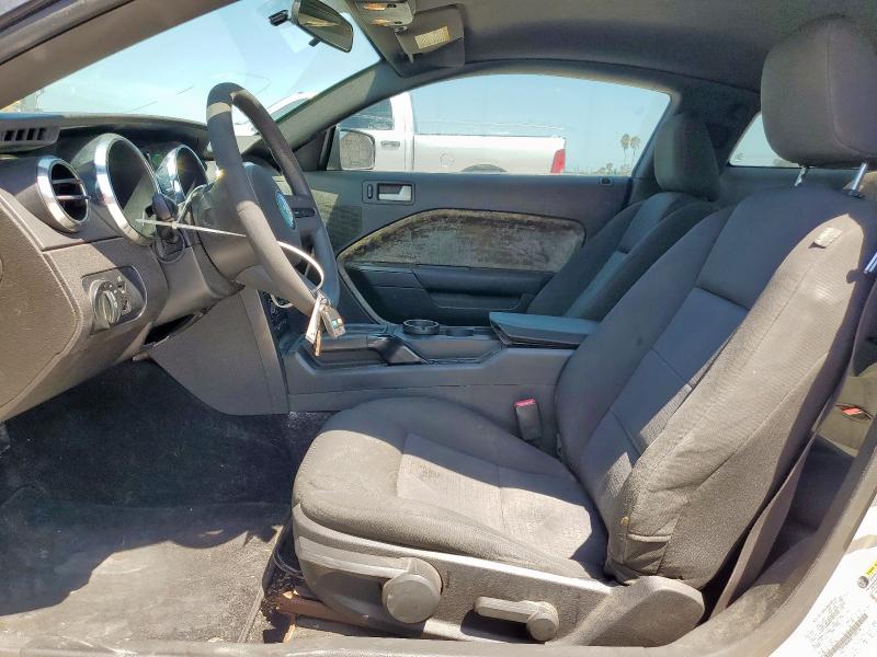 Photo 7 from auction – 2008 FORD MUSTANG with VIN 1ZVHT80N085120154