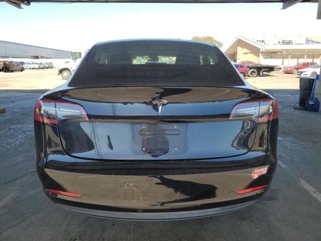 Photo 6 from auction – 2018 TESLA MODEL 3 with VIN 5YJ3E1EAXJF078343