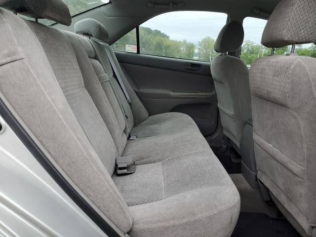 Photo 10 from auction – 2002 TOYOTA CAMRY LE with VIN 4T1BE32K02U598267